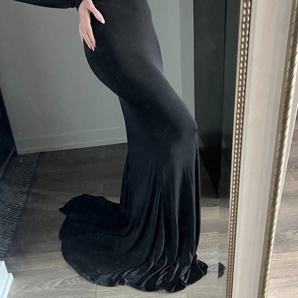 BNWOT Abyss by Abby Dress with Train - Picture 4 of 5